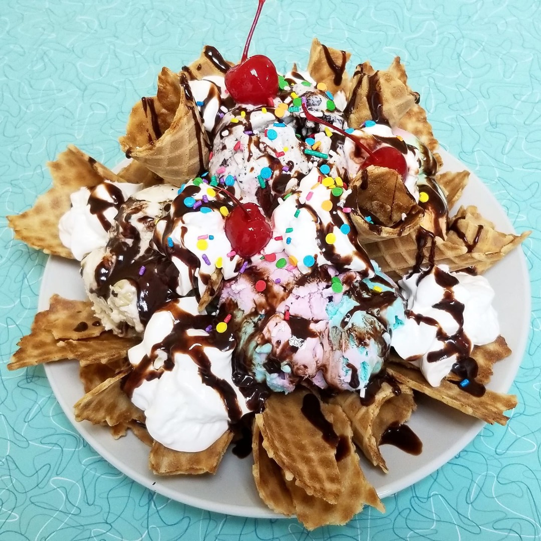 Crémello ice cream house — photograph 3