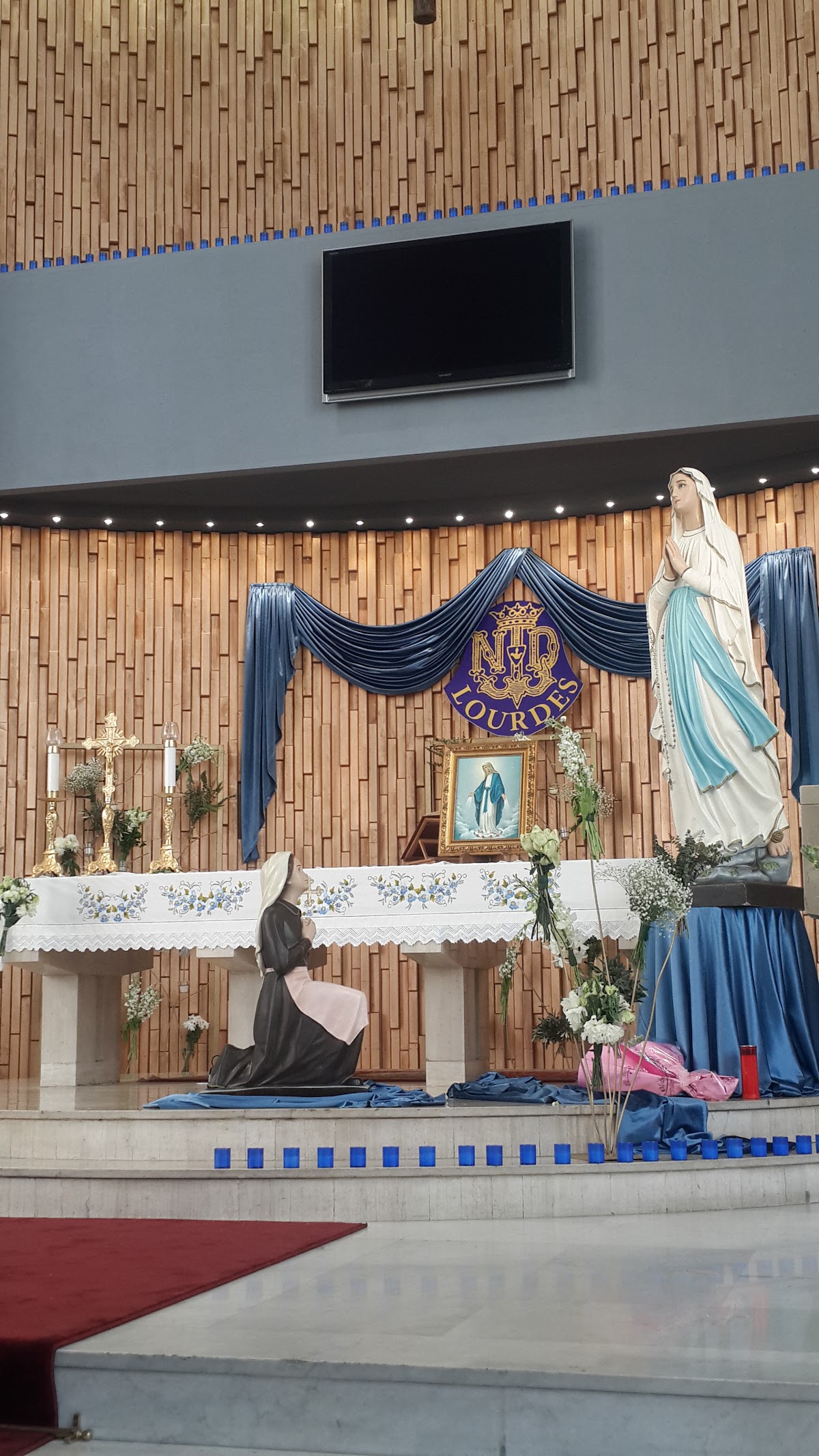 Paroisse Notre Dame de Lourdes — photograph 4