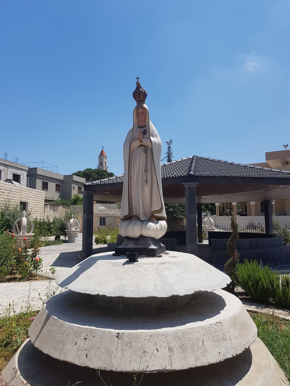 Sainte Lourdes — photograph 4