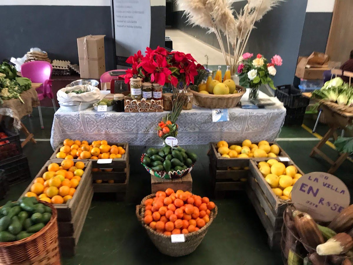 Badaro Urban Farmers Market — photograph 4