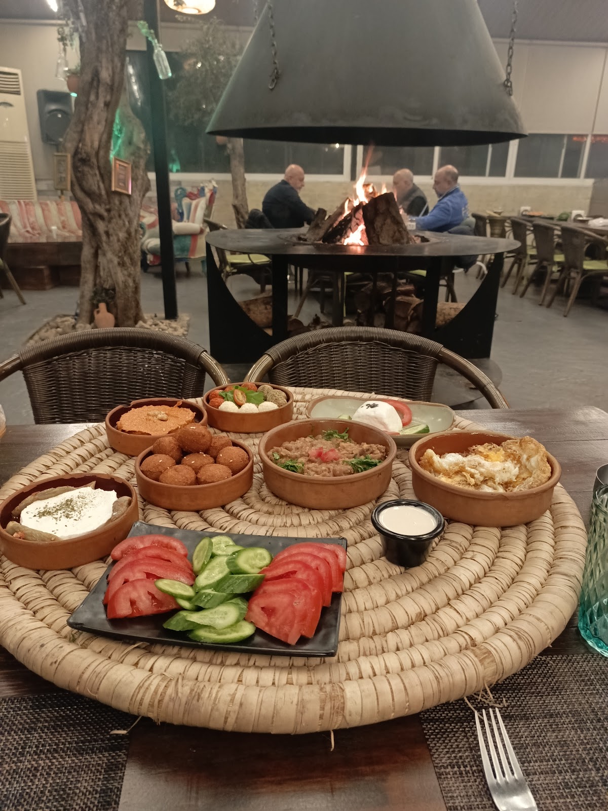 DALILA restaurant & café — photograph 3