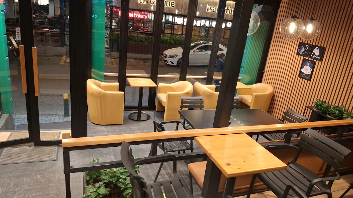Cafe Mate - Broumana — photograph 4
