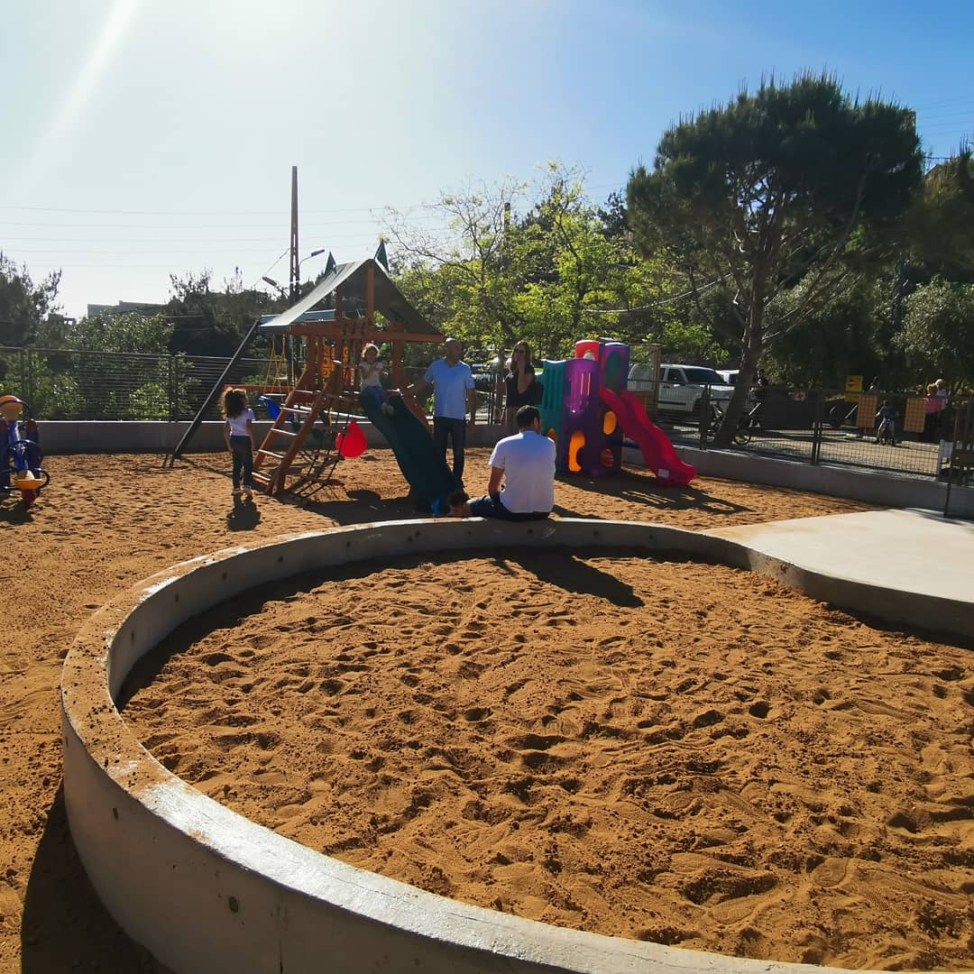 Alex playground for kids — photograph 2