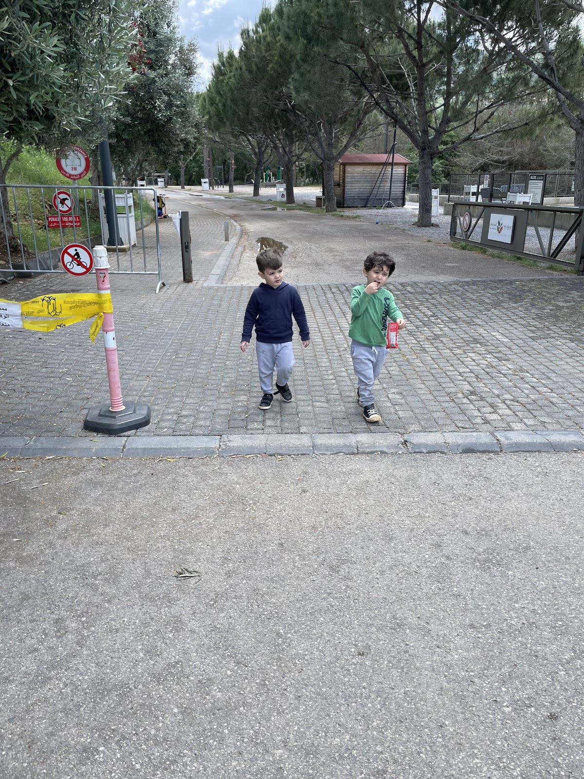 Alex playground for kids — photograph 5