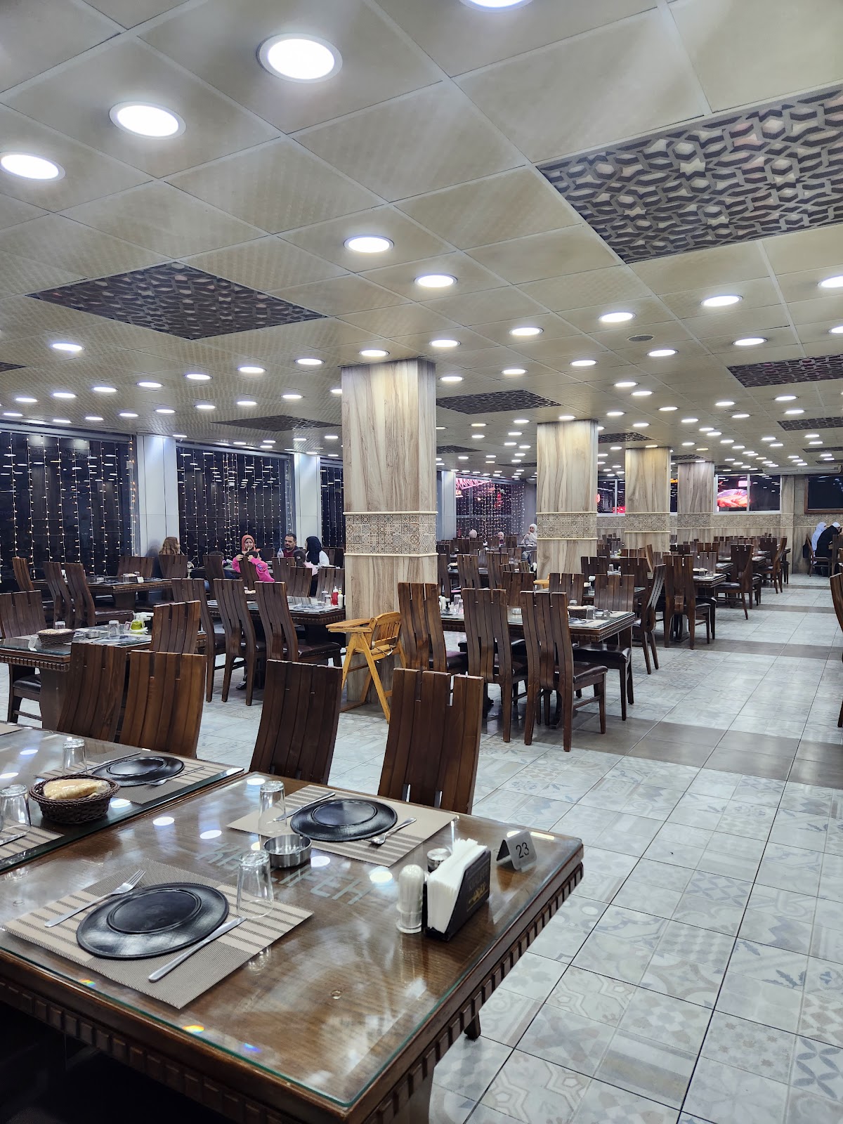 Khalifeh — photograph 3
