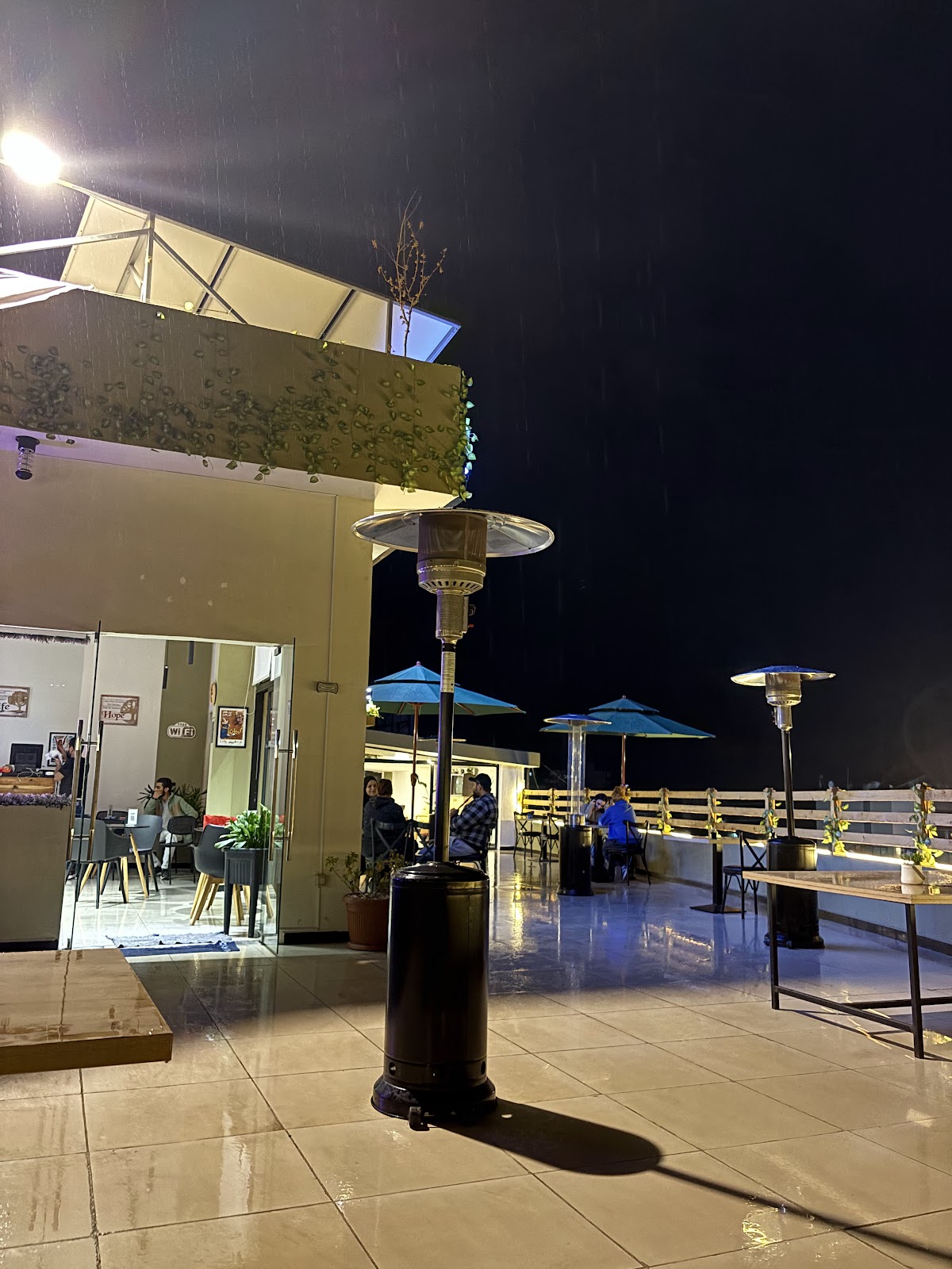 Beanway Restocafe — photograph 4