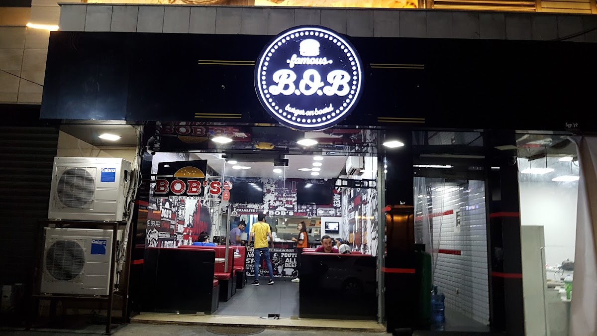 BOB'S