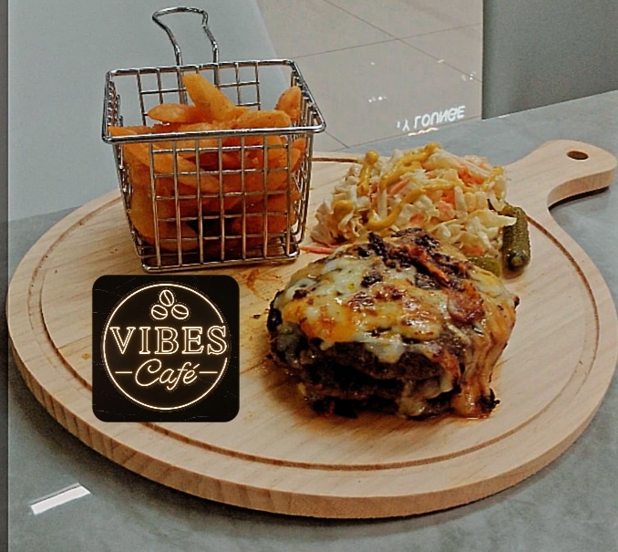 Vibes cafe — photograph 2