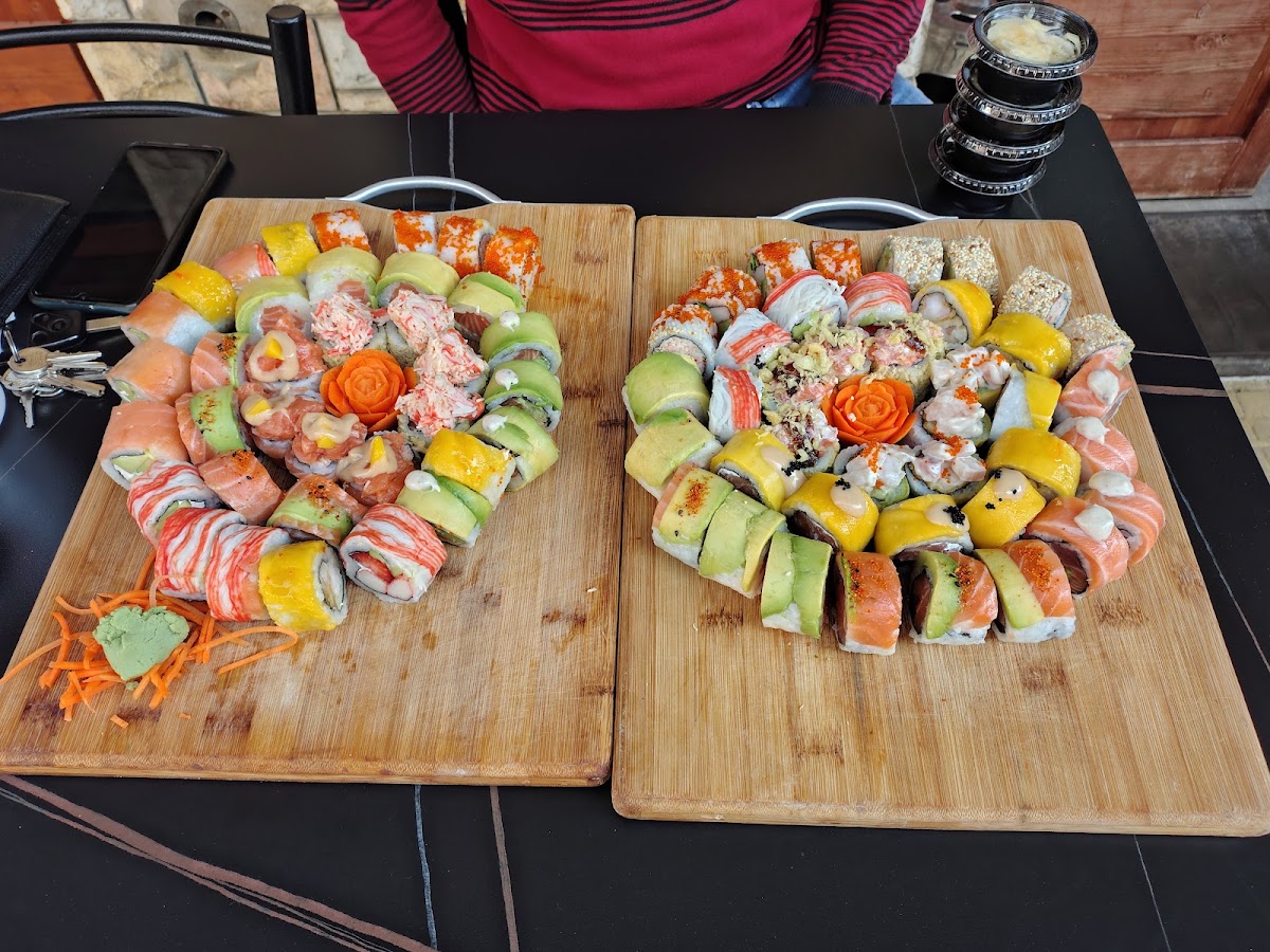 Sushi Joint — photograph 2