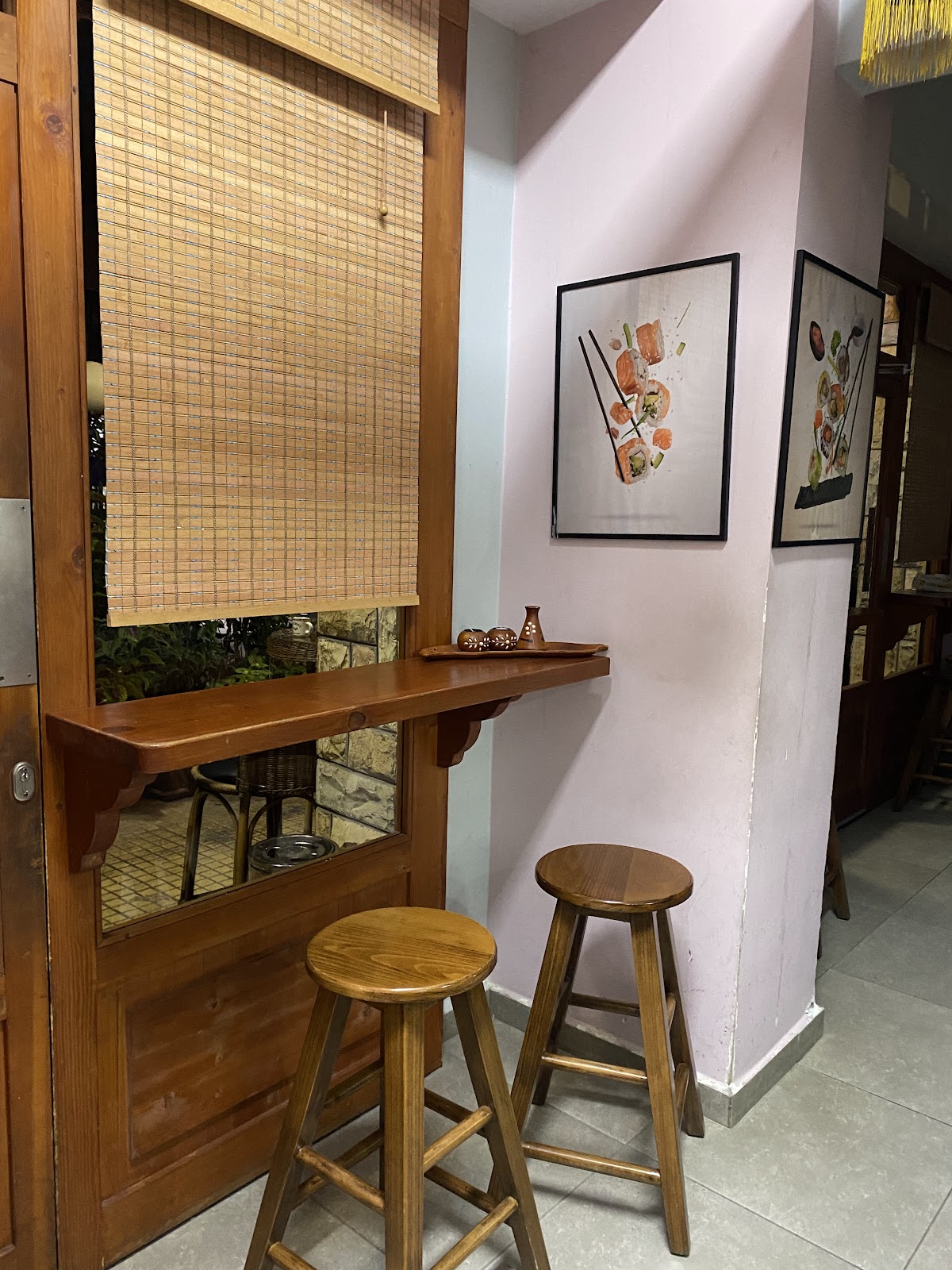 Sushi Joint — photograph 5