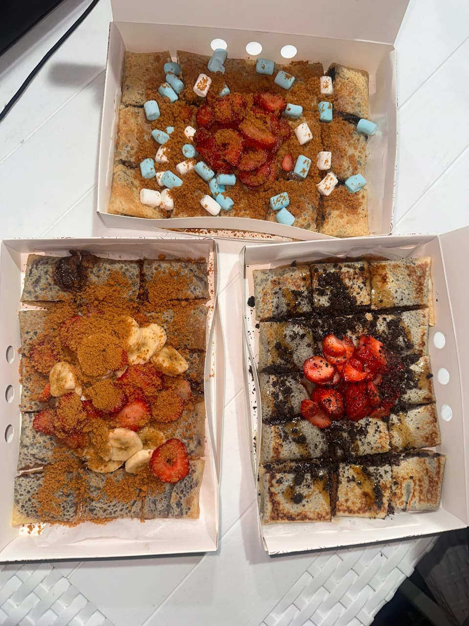 Holy Crepe — photograph 3