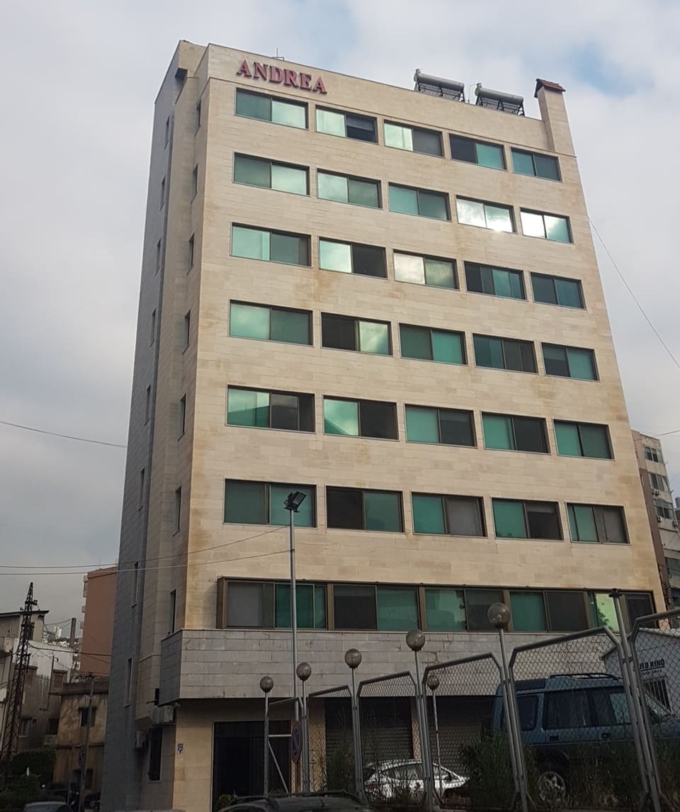 أندريا لودج