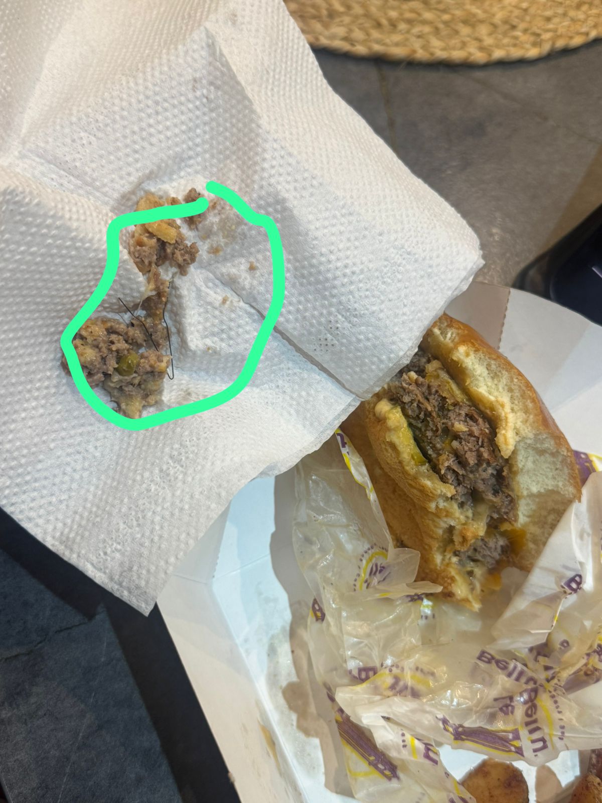 Ya Hala by Mado's Burger - Hazmieh — photograph 6