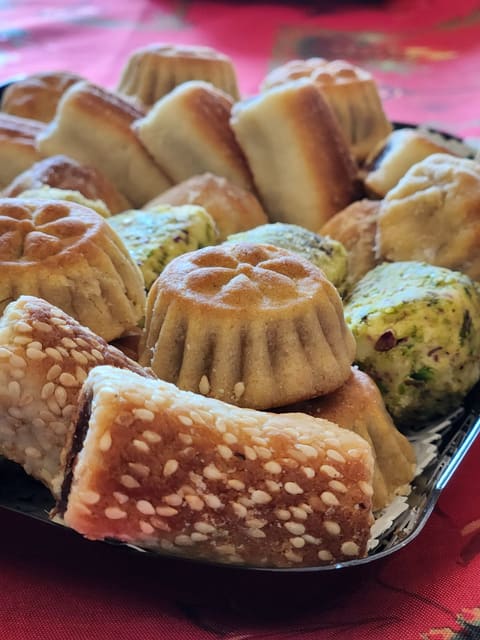 Al Oumara Bakery — photograph 2