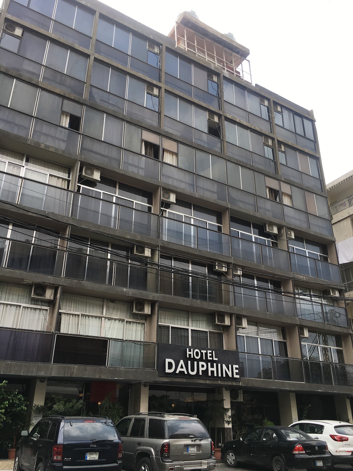 دوفين - فندق — photograph 2