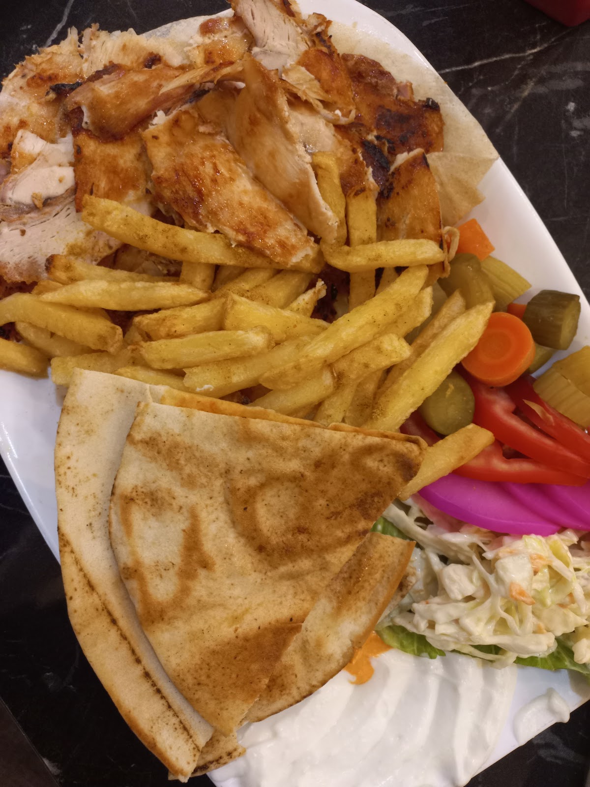 Mataam w Cafe Al Bayek Group — photograph 3
