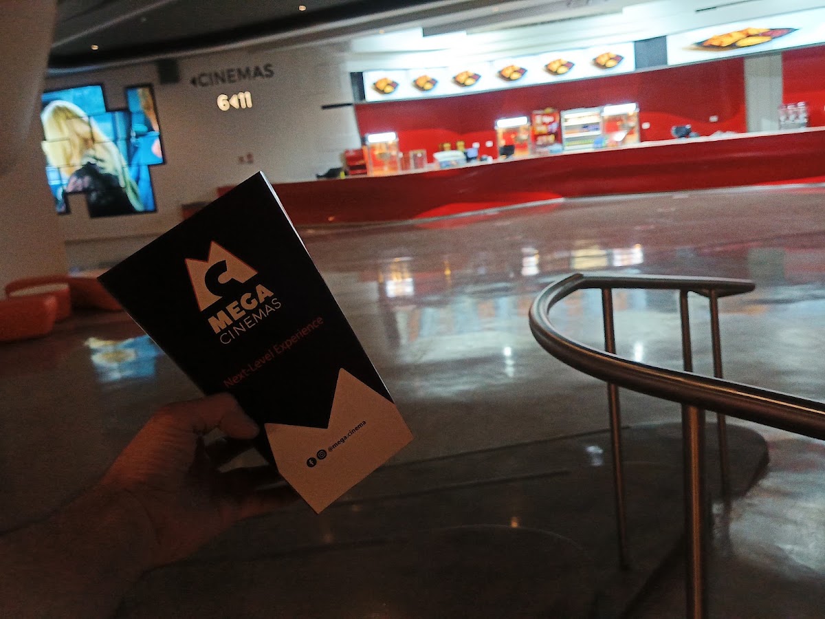 Mega Cinemas - Cascada Mall — photograph 3