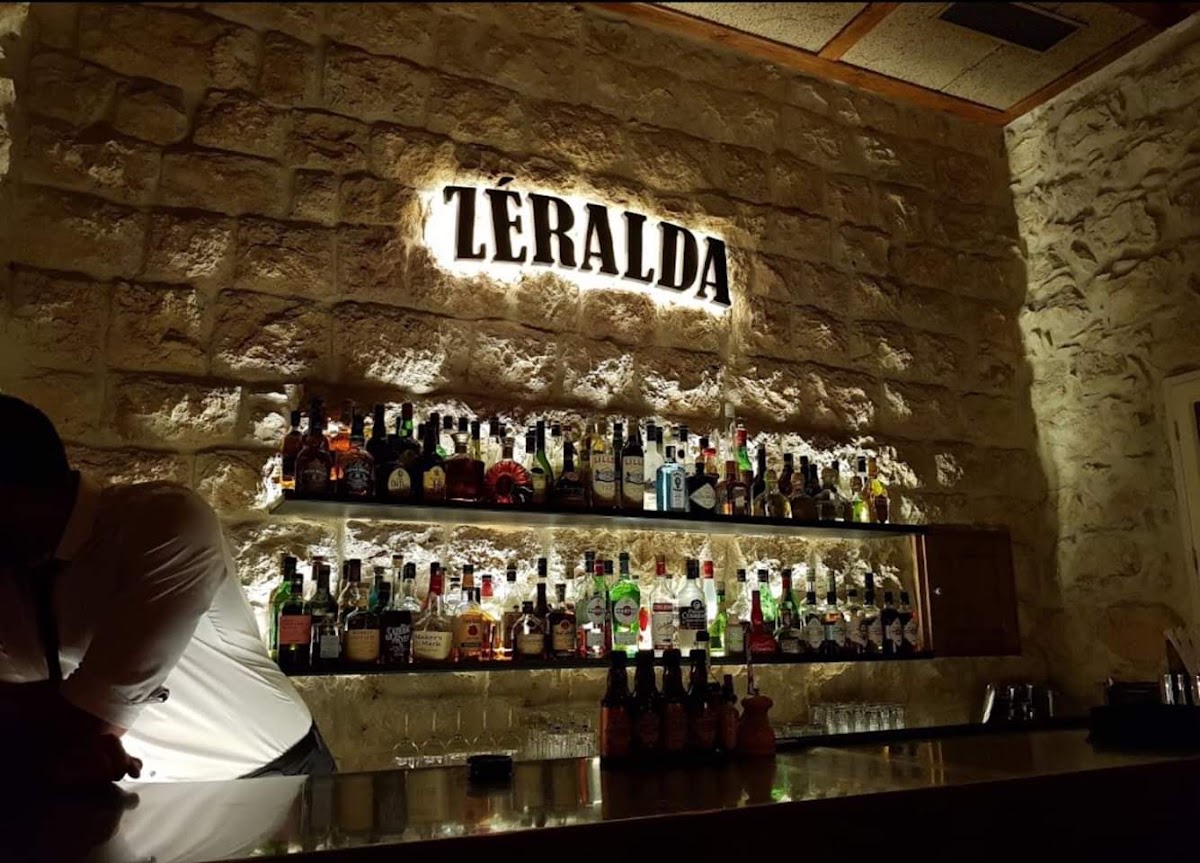 Zéralda — photograph 3