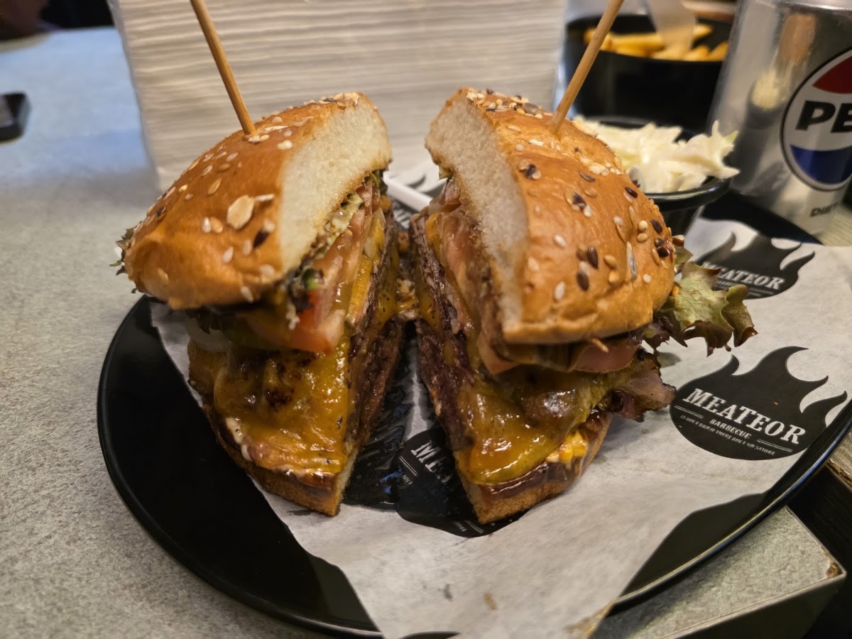 Meateor BBQ — photograph 5