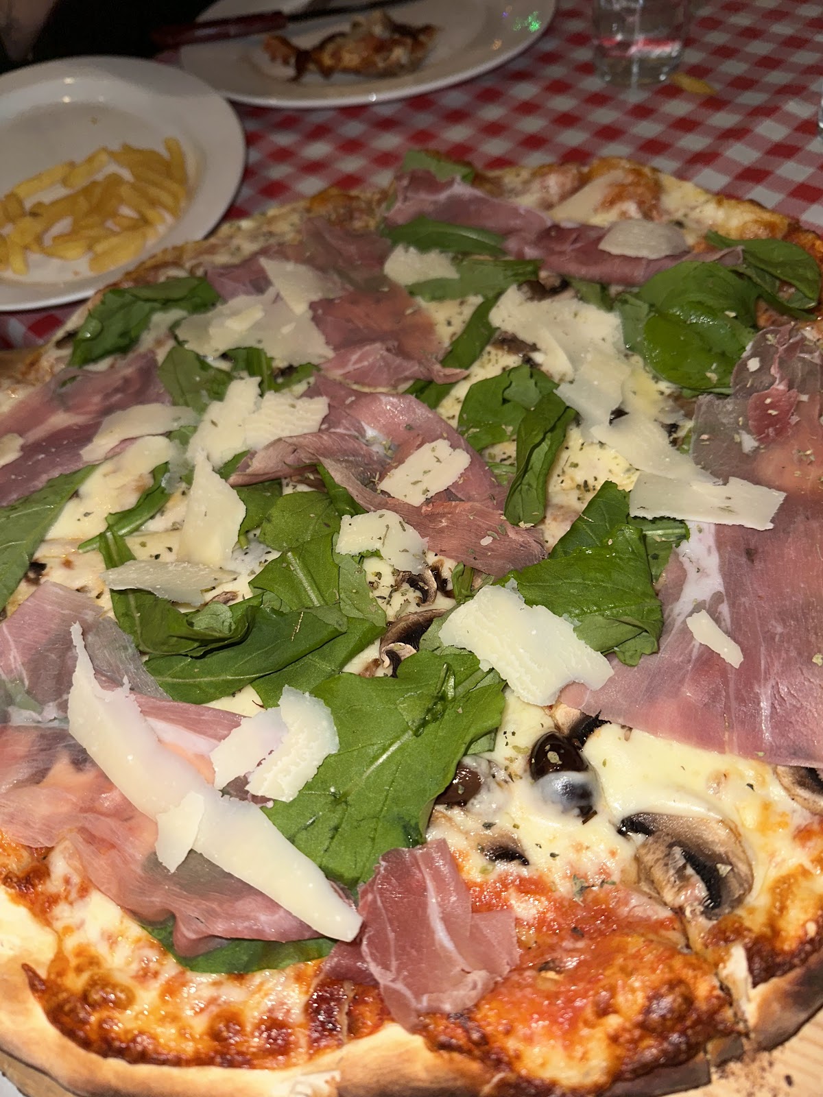 Naji's Pizza — photograph 2