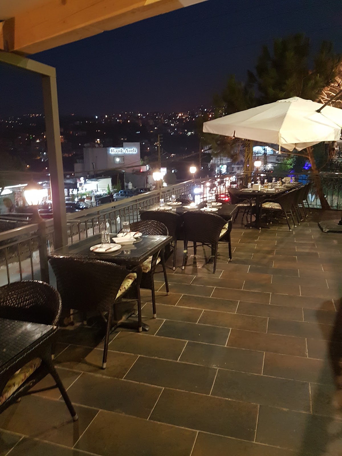 Al Baladi Restaurant — photograph 5
