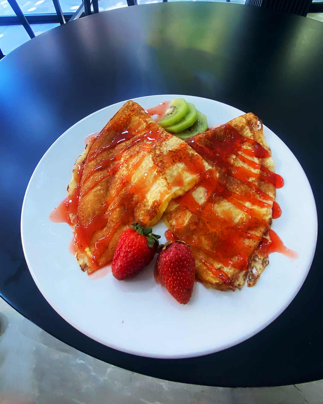 La Frutta Juices and Desserts — photograph 6