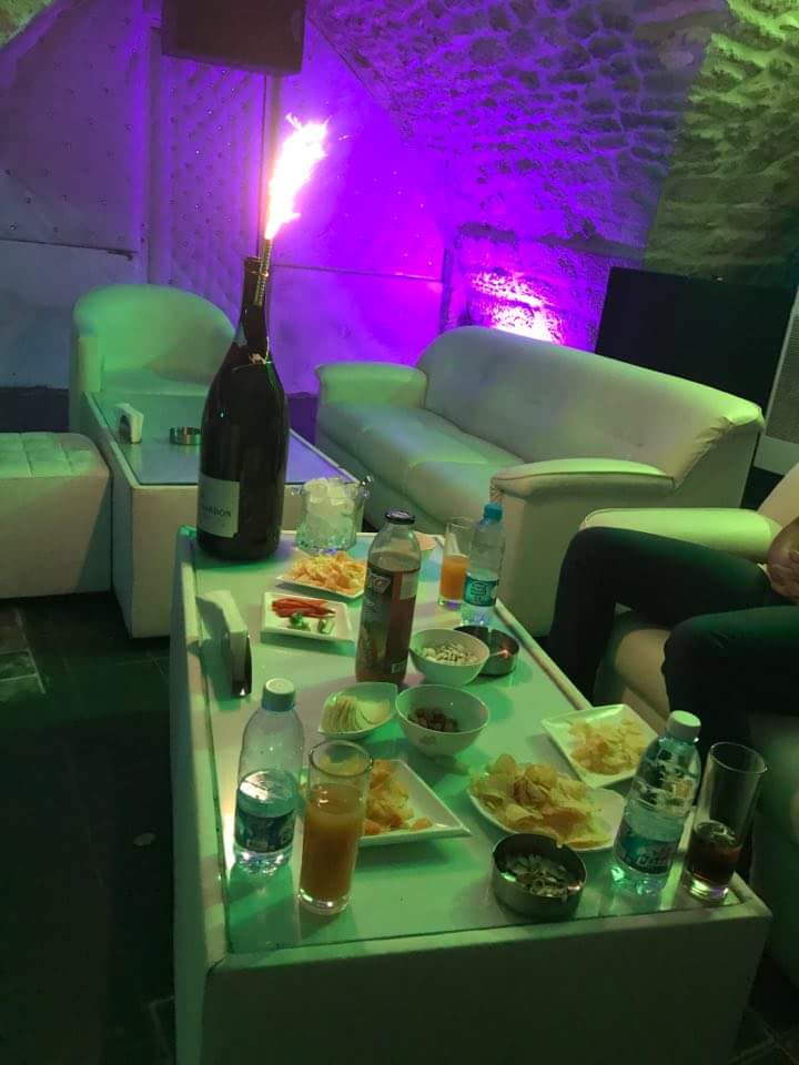club7 night club — photograph 2