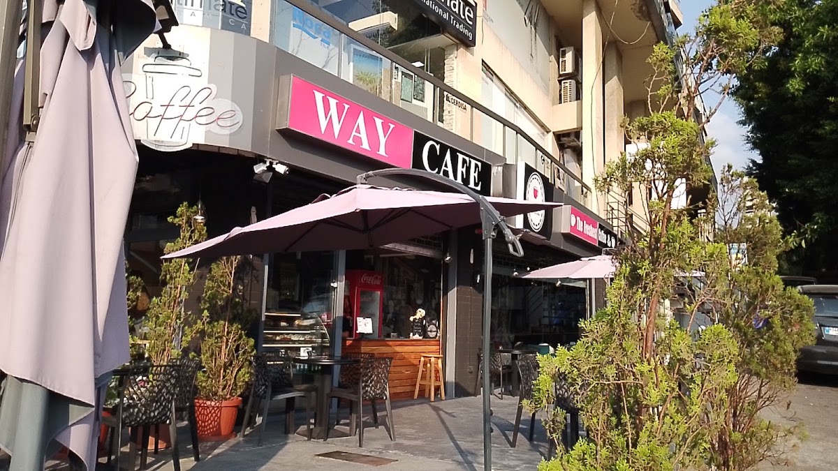 Way Cafe LB