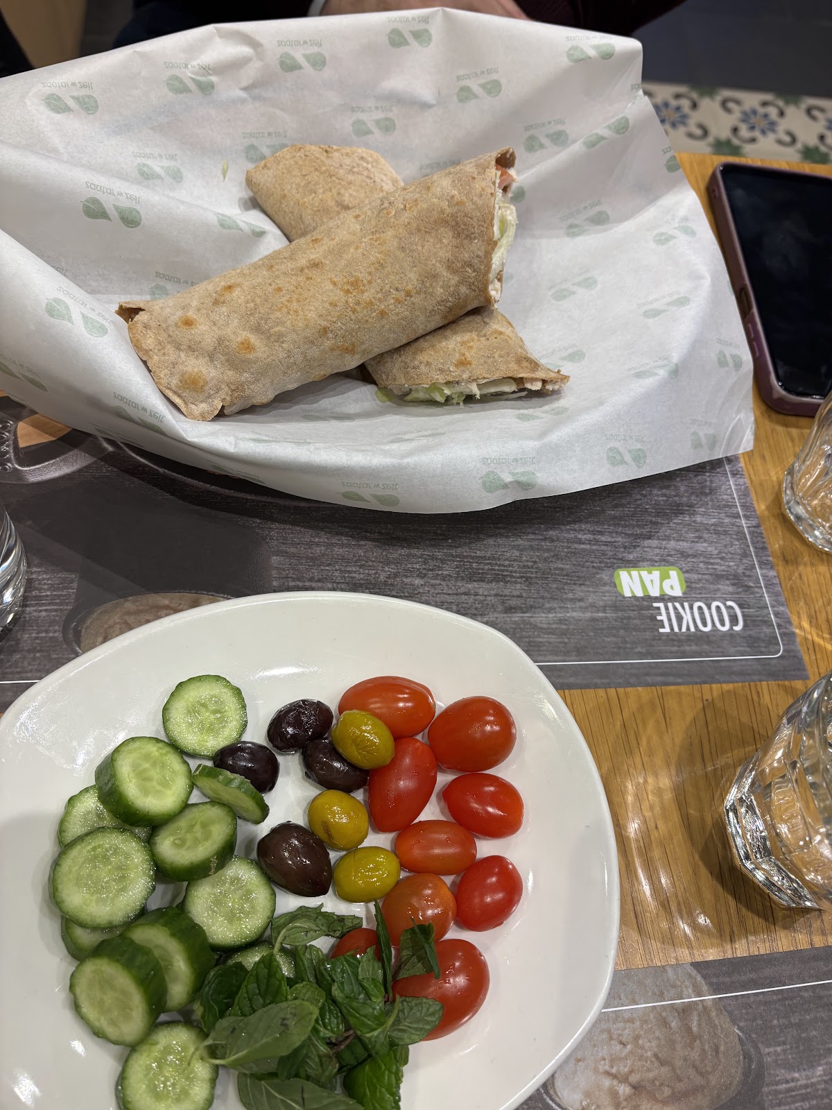 Zaatar w Zeit — photograph 5