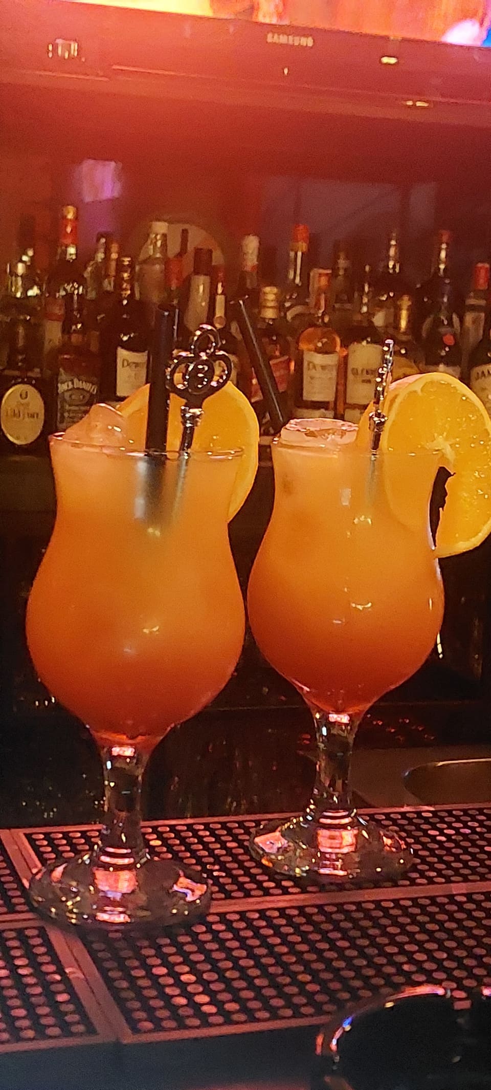 Your voice karaoke lounge