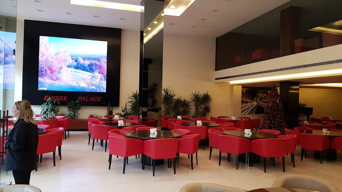 Elysee PALACE CAFE