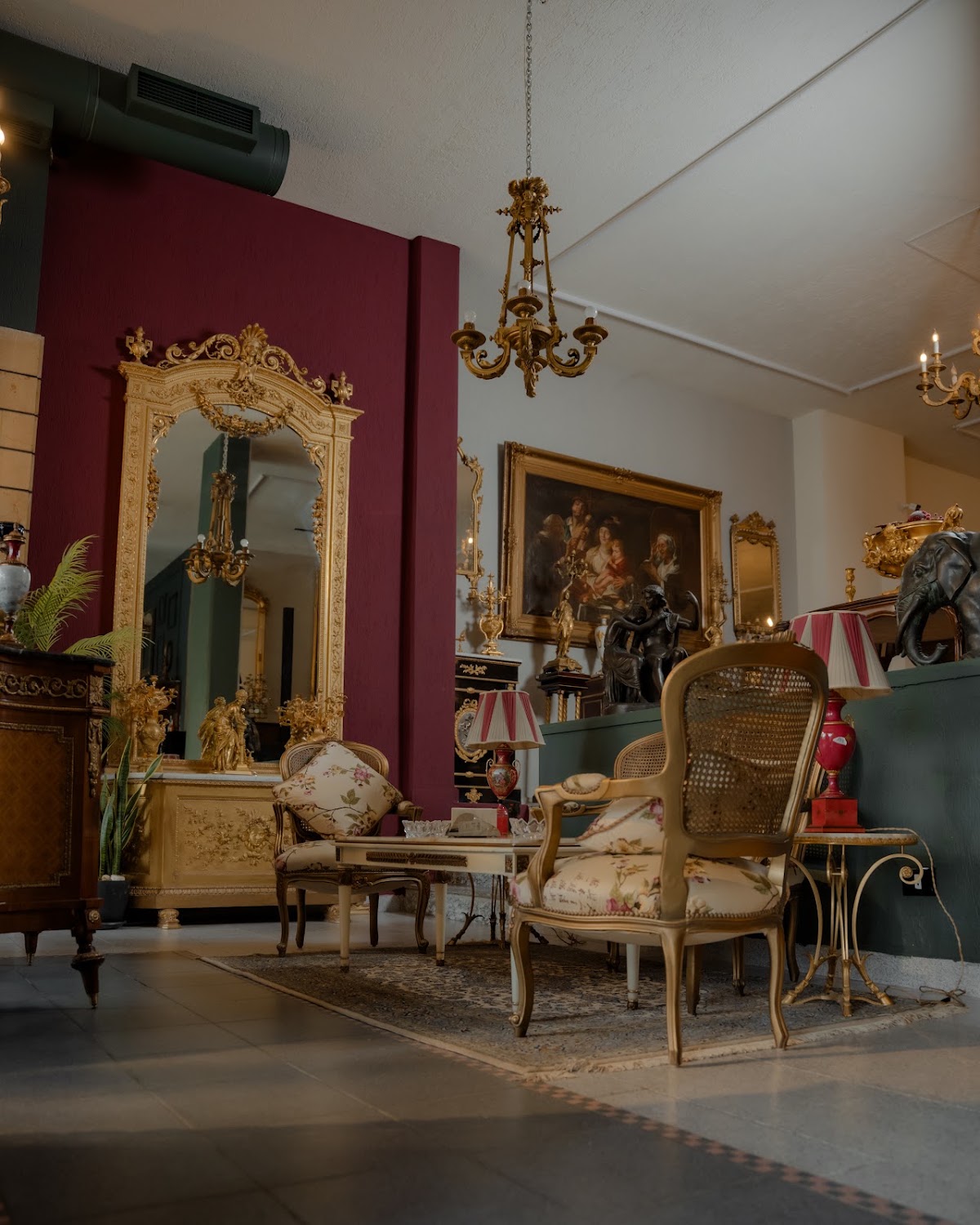 Auction House Lounge — photograph 4