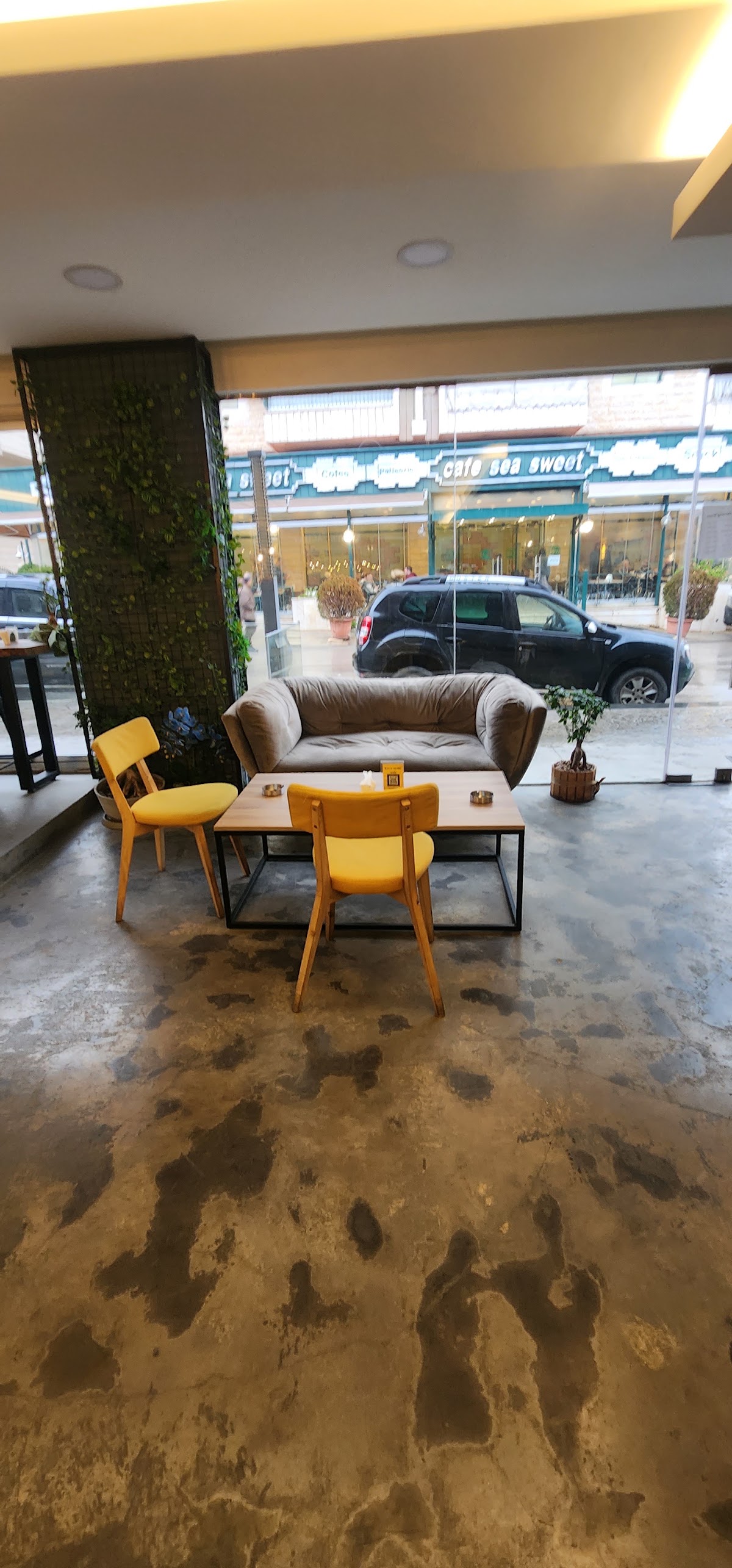 Brainfactory — photograph 6