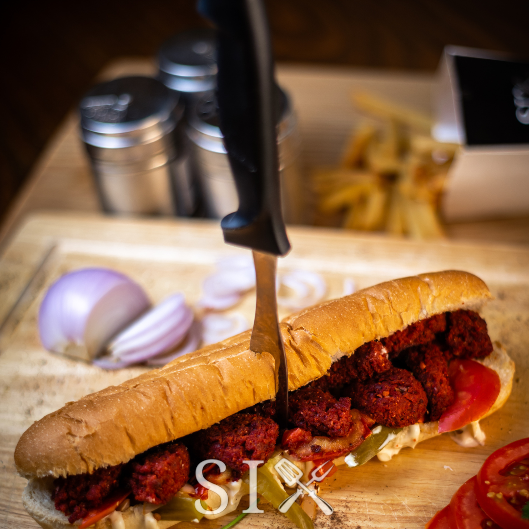 Snack Six — photograph 4