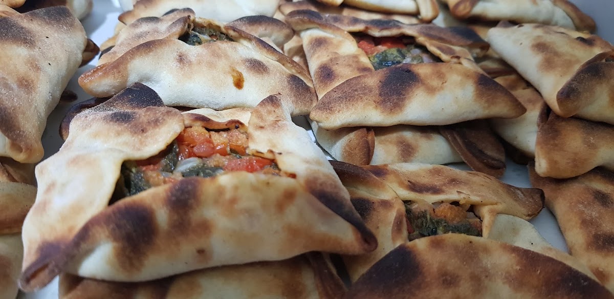 Cedars Bakery