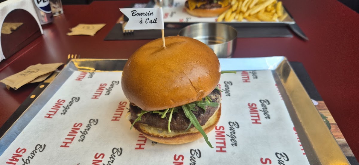 Burger Smith by Ôbois — photograph 3