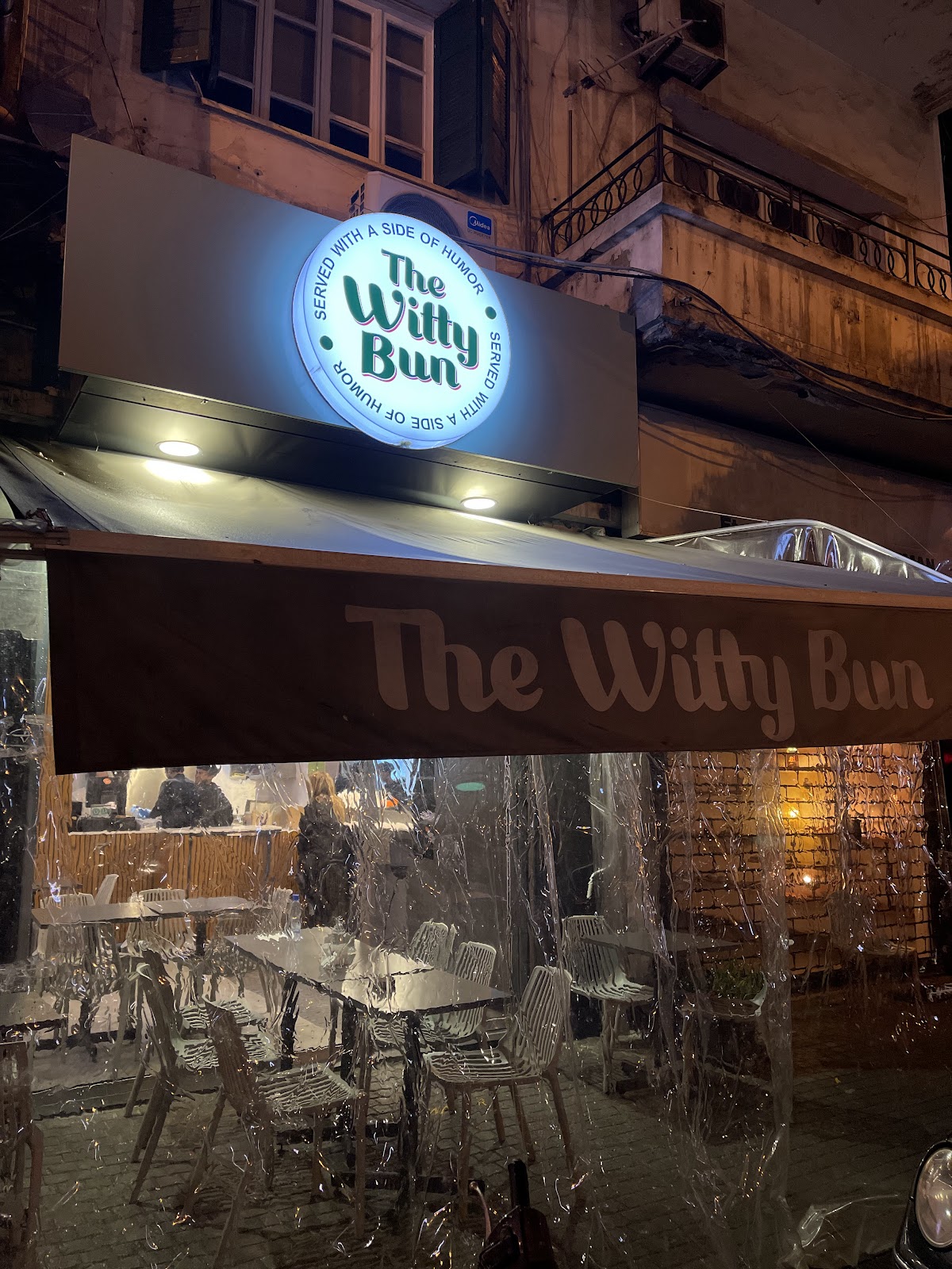 The Witty Bun — photograph 4