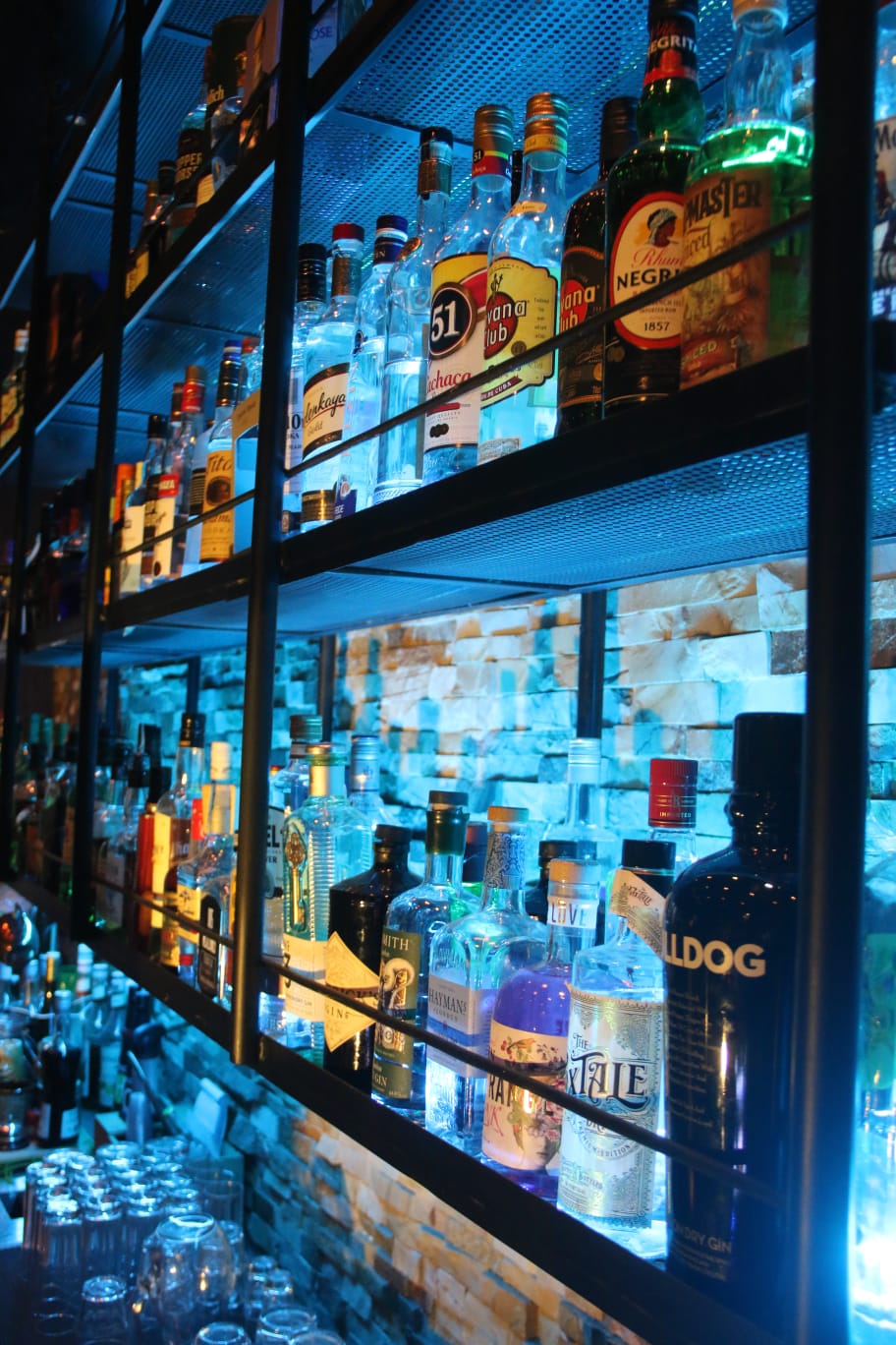 Theater Pub — photograph 2
