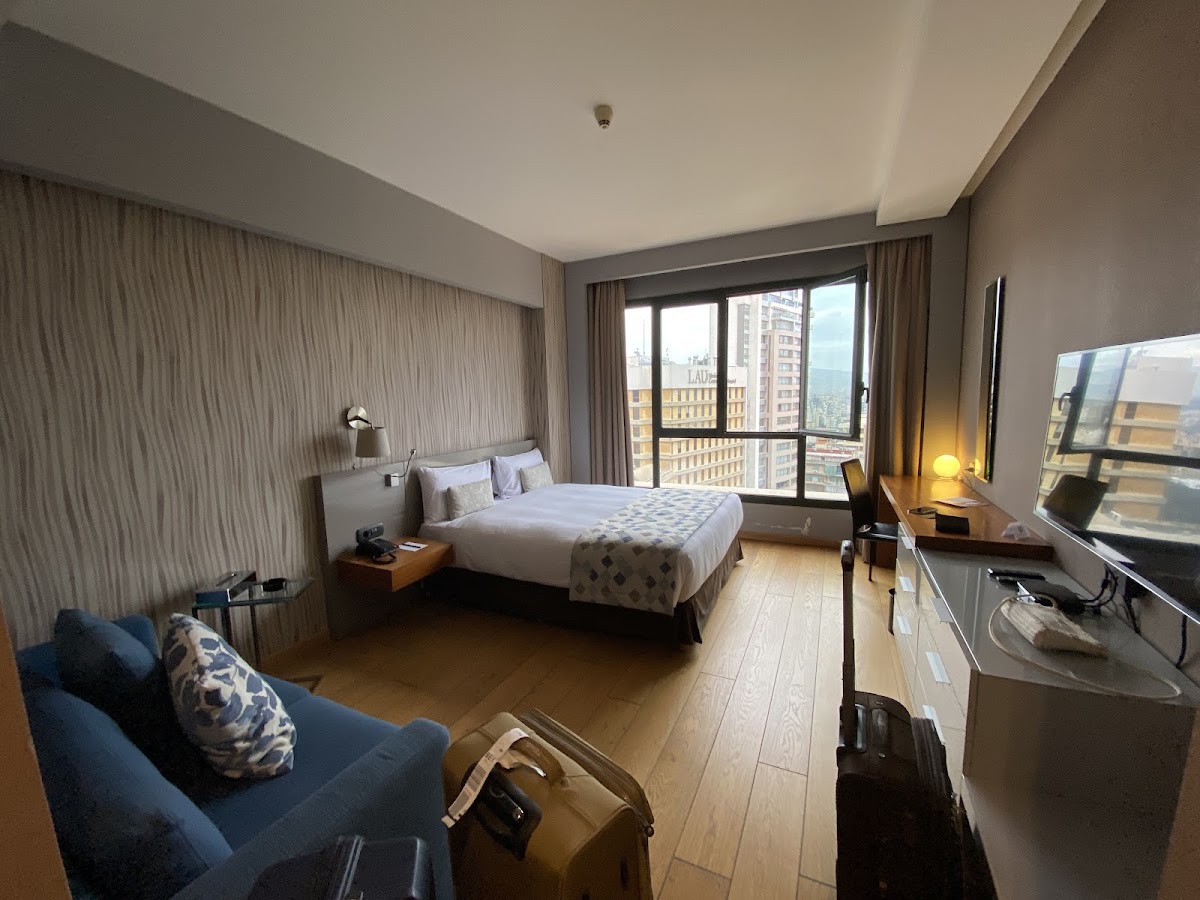 Park Tower Suites — photograph 2