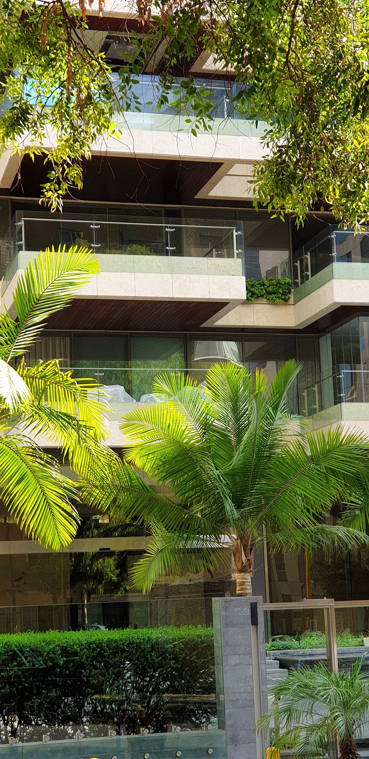 Achrafieh 2BD Garden Apartment