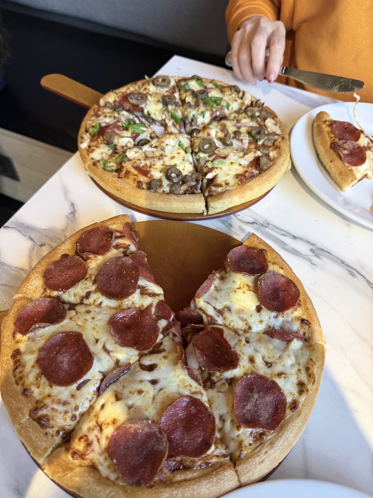Pizza Hut Zalka — photograph 2