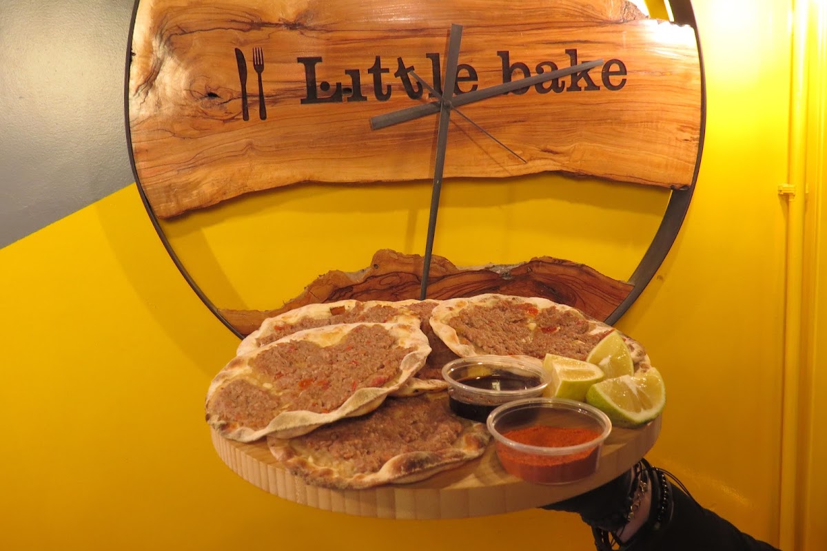 Little Bake — photograph 2