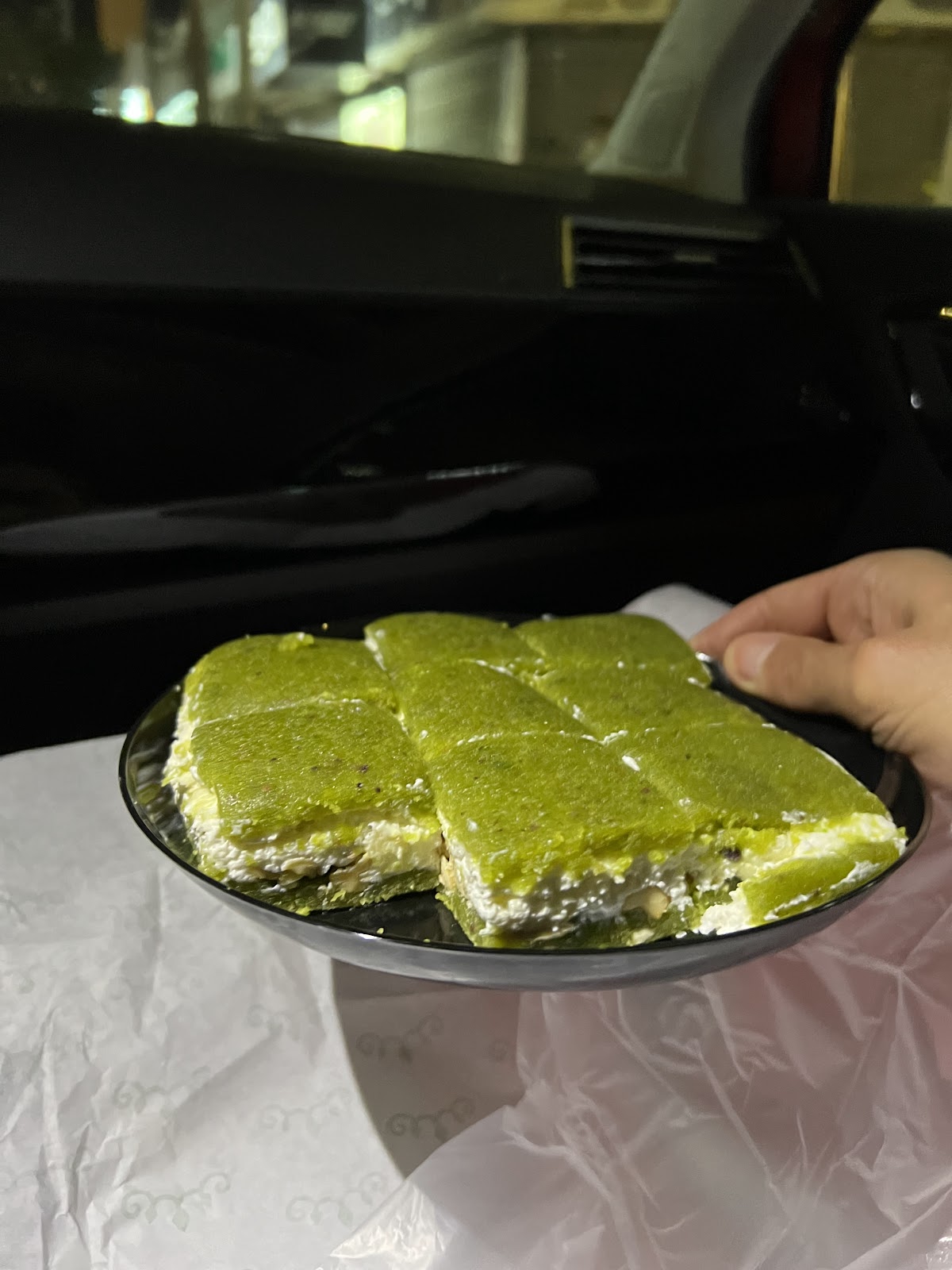 Al Daouk Sweets Dahye — photograph 2