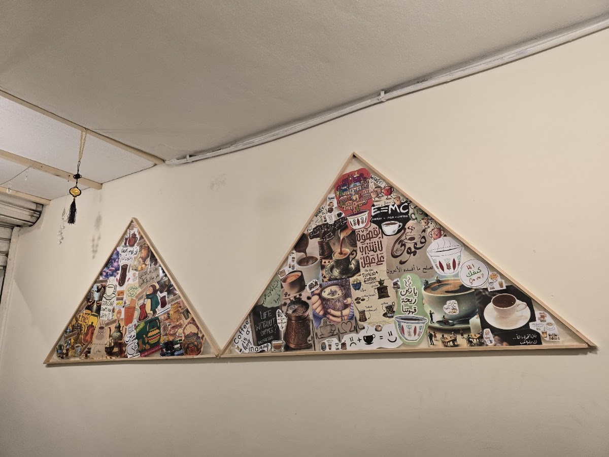 Café — photograph 2