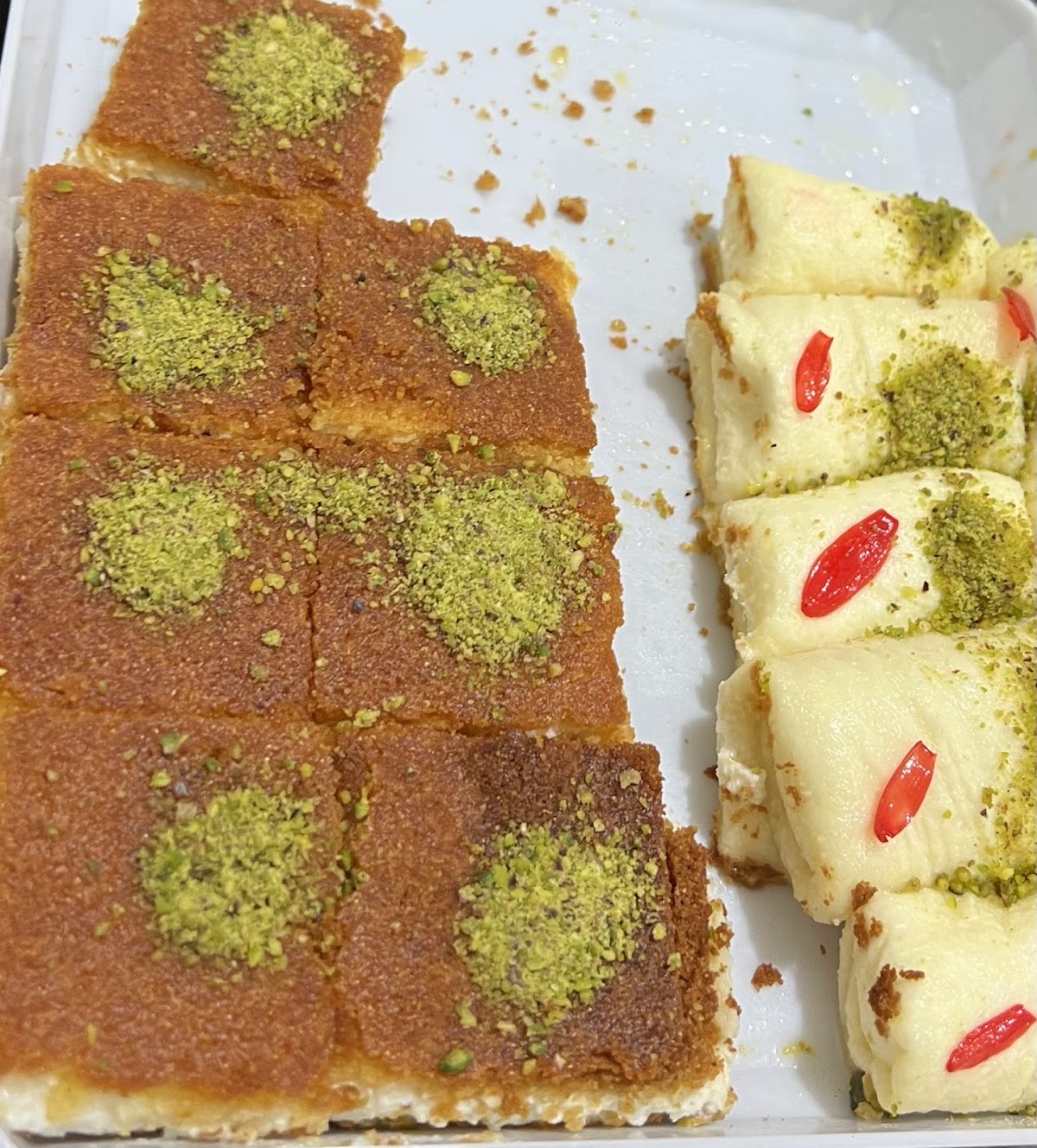 Al Sharq Sweets — photograph 3
