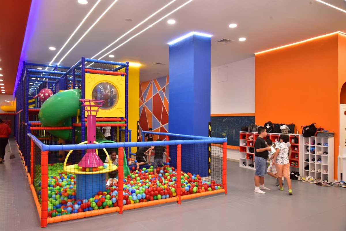 2to12 playarea — photograph 2