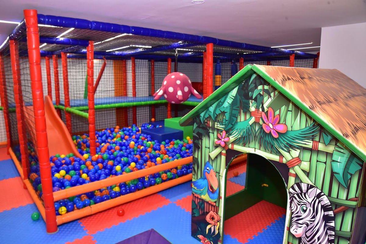 2to12 playarea — photograph 3