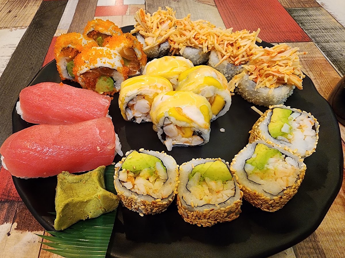 Sushi Star — photograph 2
