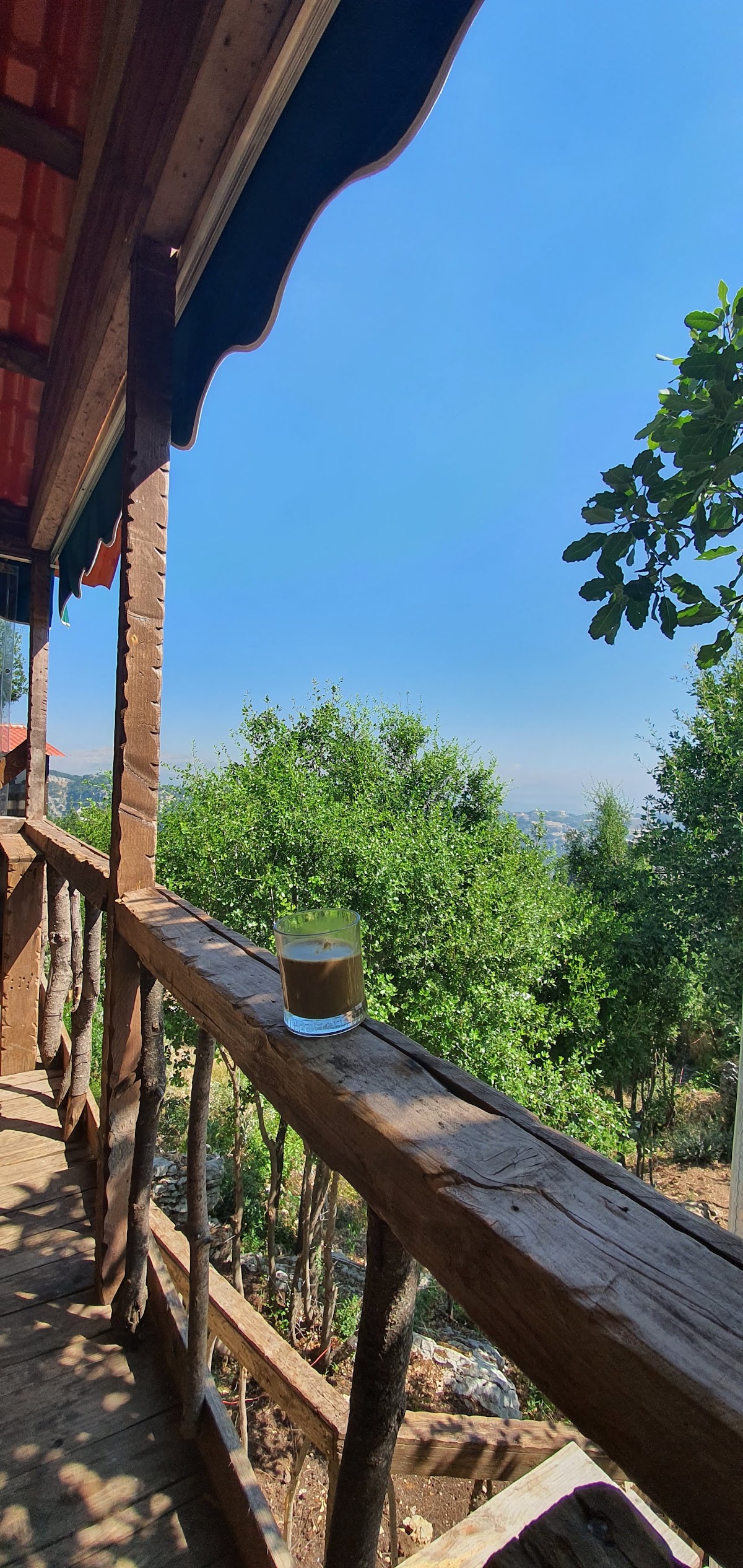 Chateau Skaff kfardebian — photograph 6