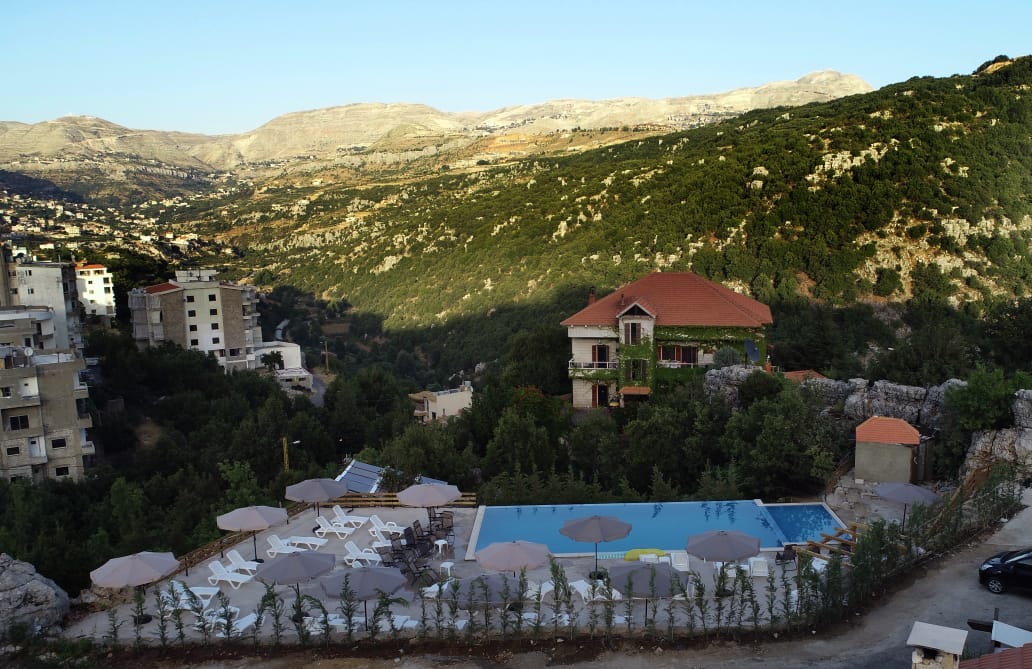 Villars lebanon — photograph 4